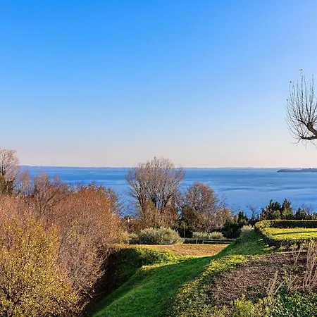 Montecolo Appartement *