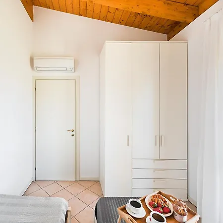 Montecolo Apartament Manerba del Garda